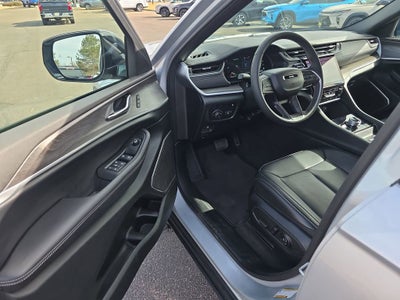 2025 Jeep Grand Cherokee 4xe Base