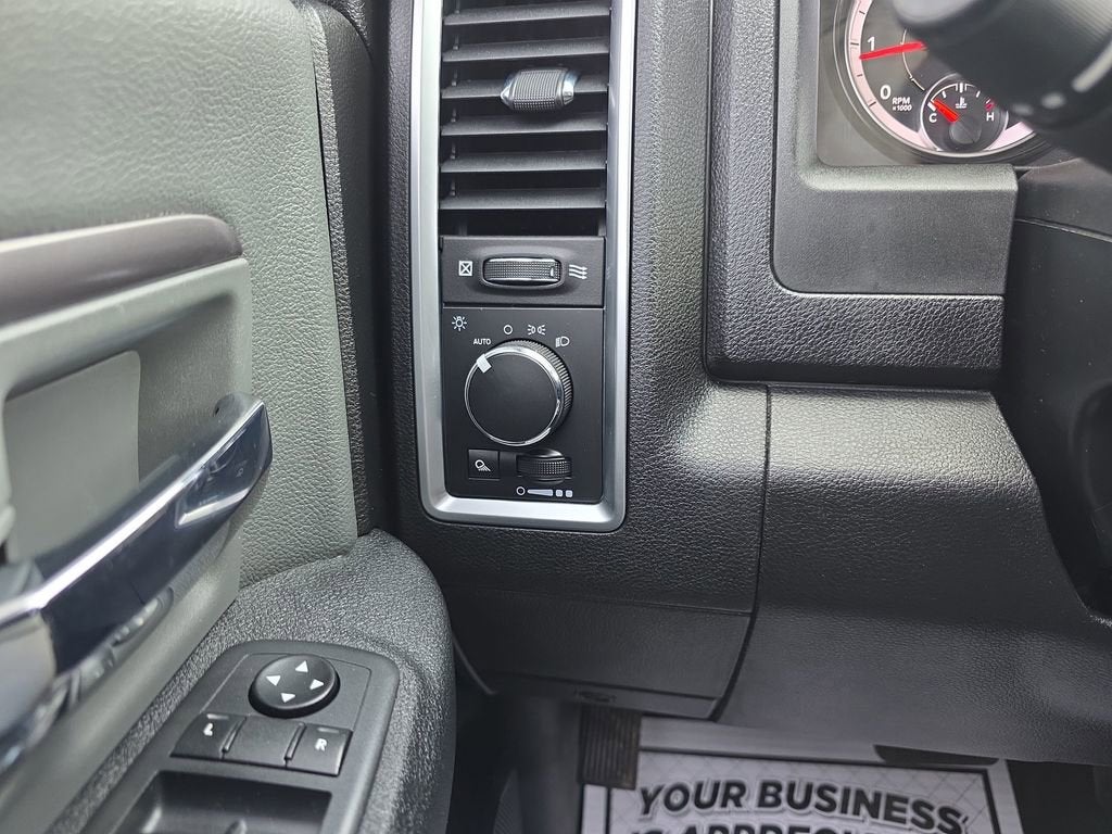 2021 RAM 1500 Classic SLT