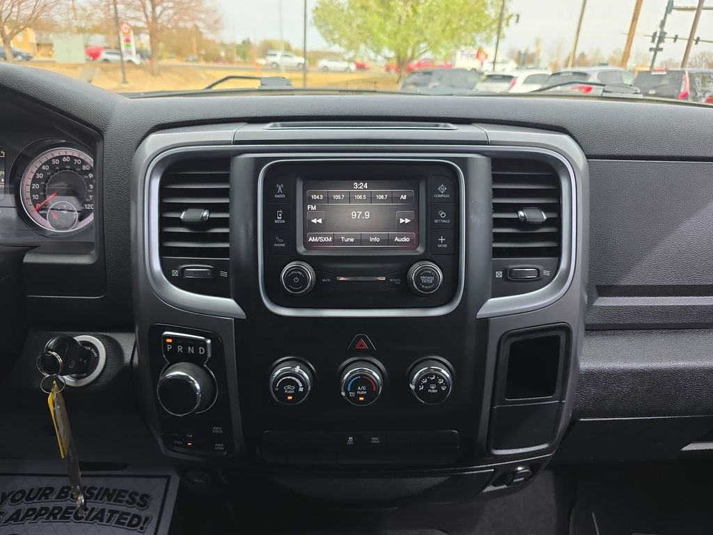 2021 RAM 1500 Classic SLT