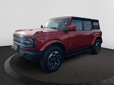 2023 Ford Bronco Base
