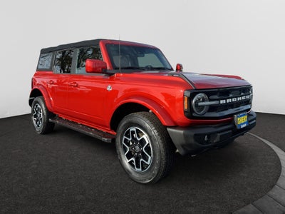 2023 Ford Bronco Base