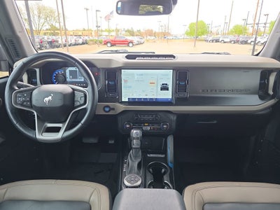 2023 Ford Bronco Base