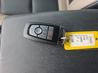 2023 Ford Bronco Base