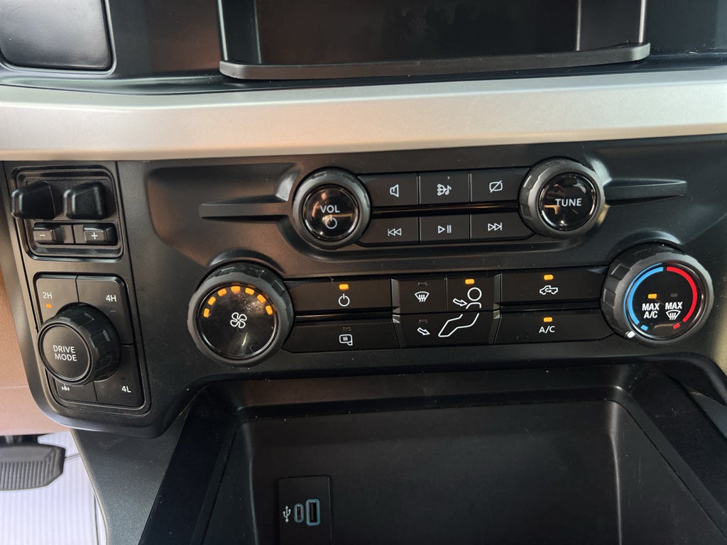 2024 Ford Super Duty F-350 SRW XL