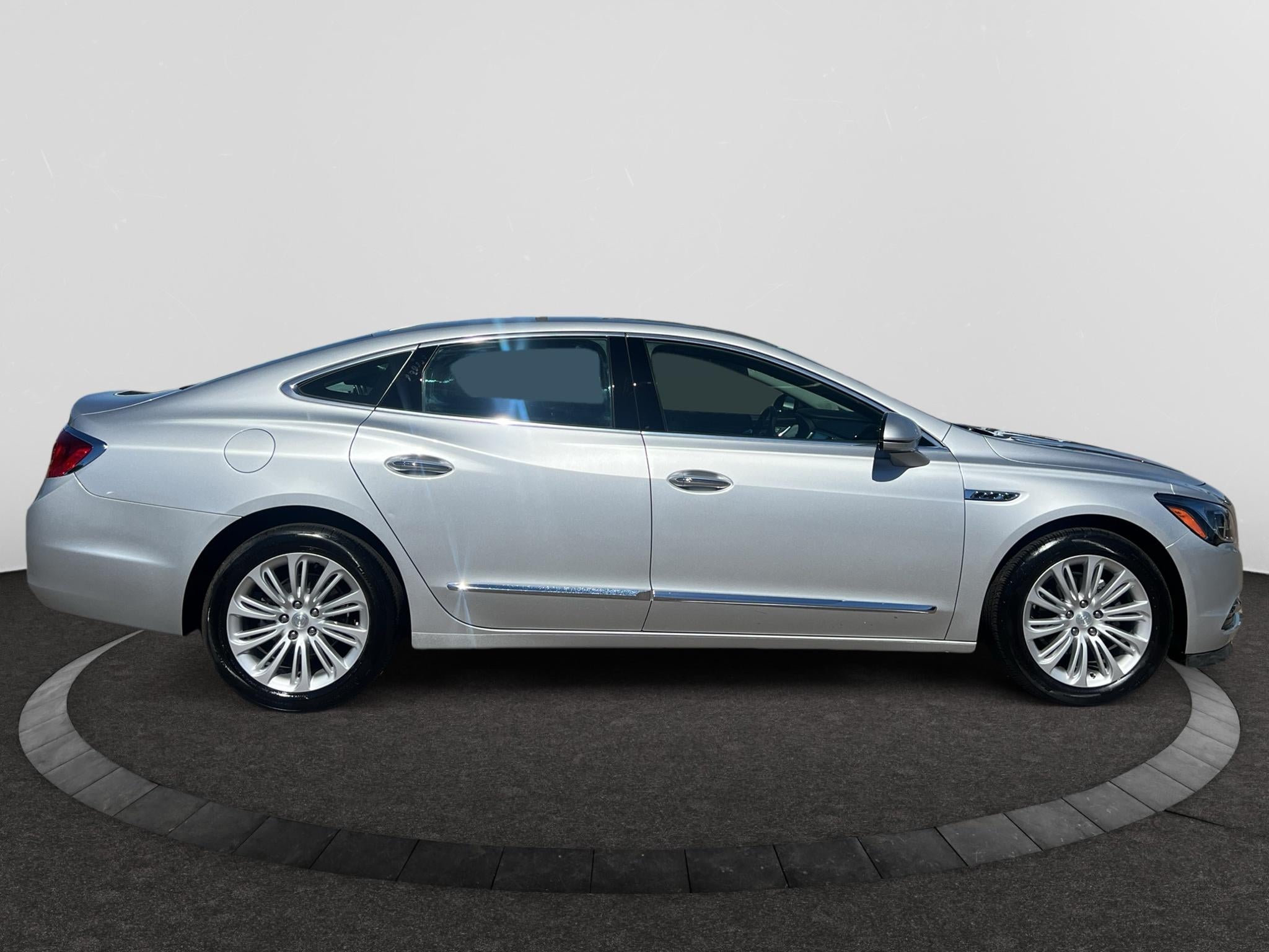 2018 Buick LaCrosse Essence