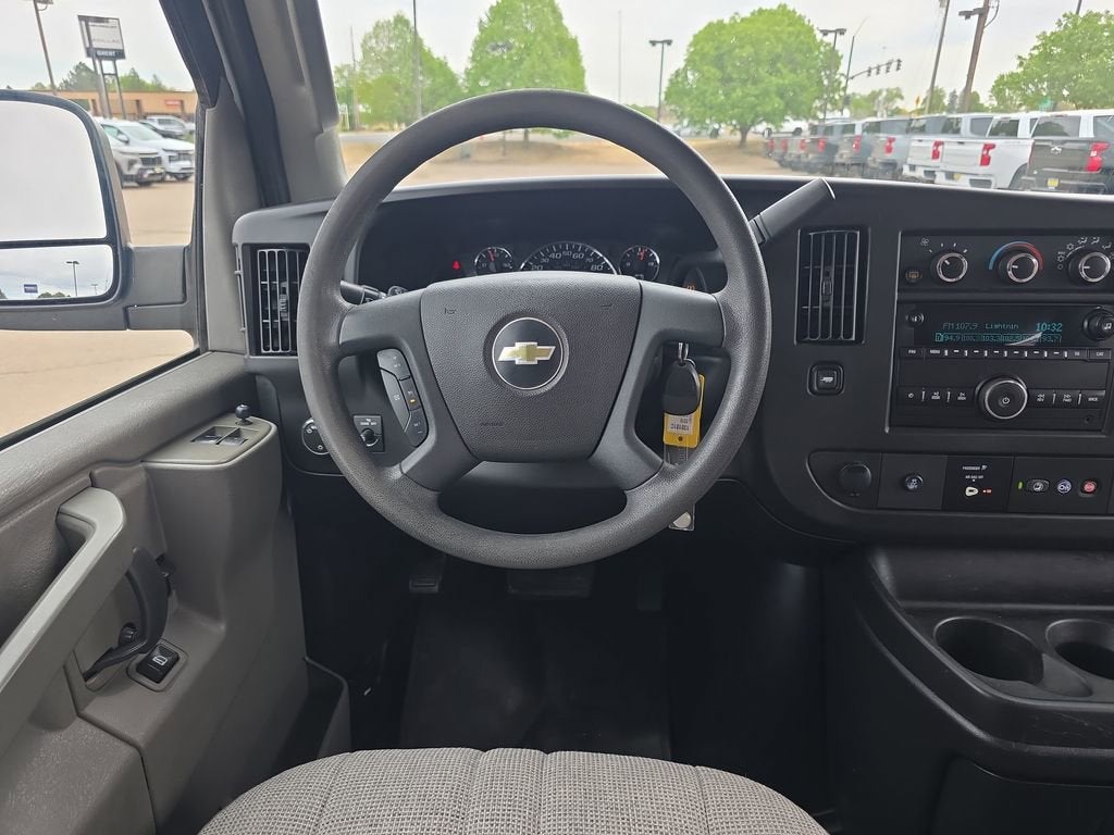 2019 Chevrolet Express Passenger 3500 LT