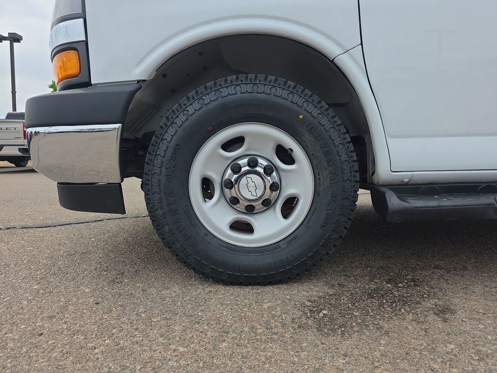 2019 Chevrolet Express Passenger 3500 LT