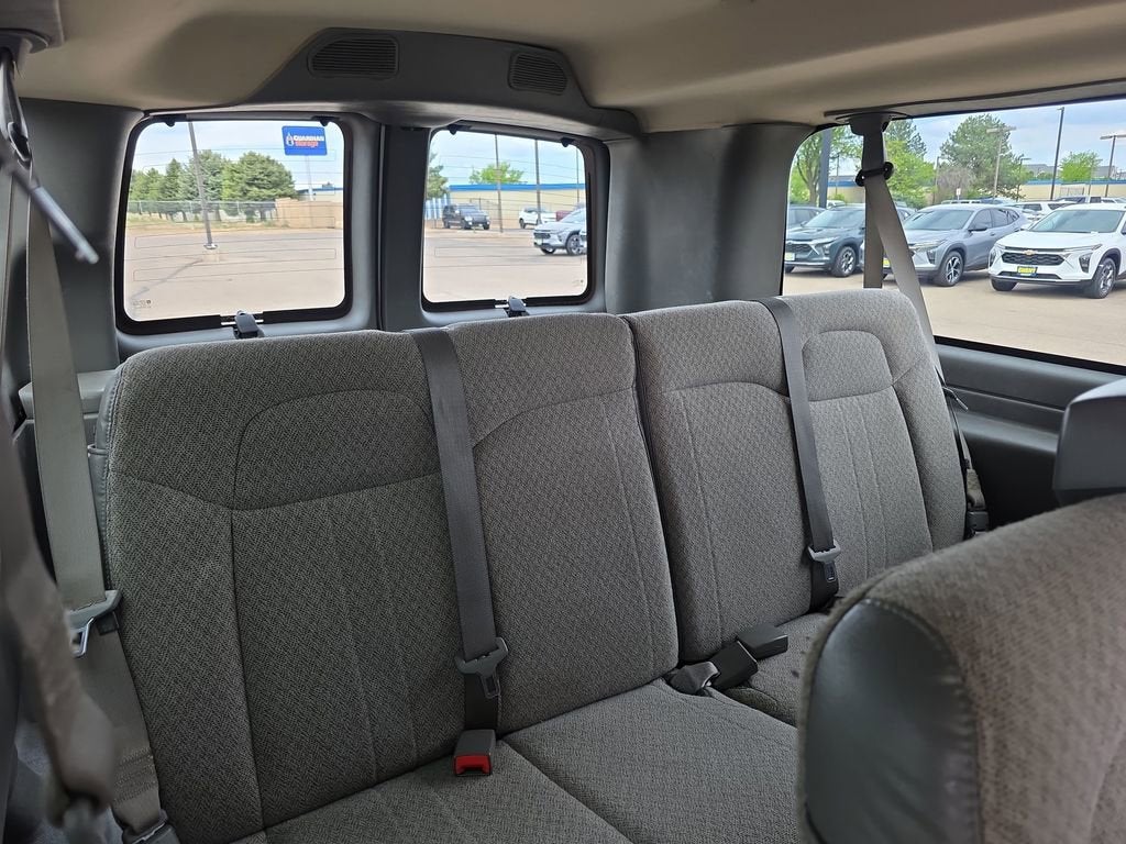 2019 Chevrolet Express Passenger 3500 LT