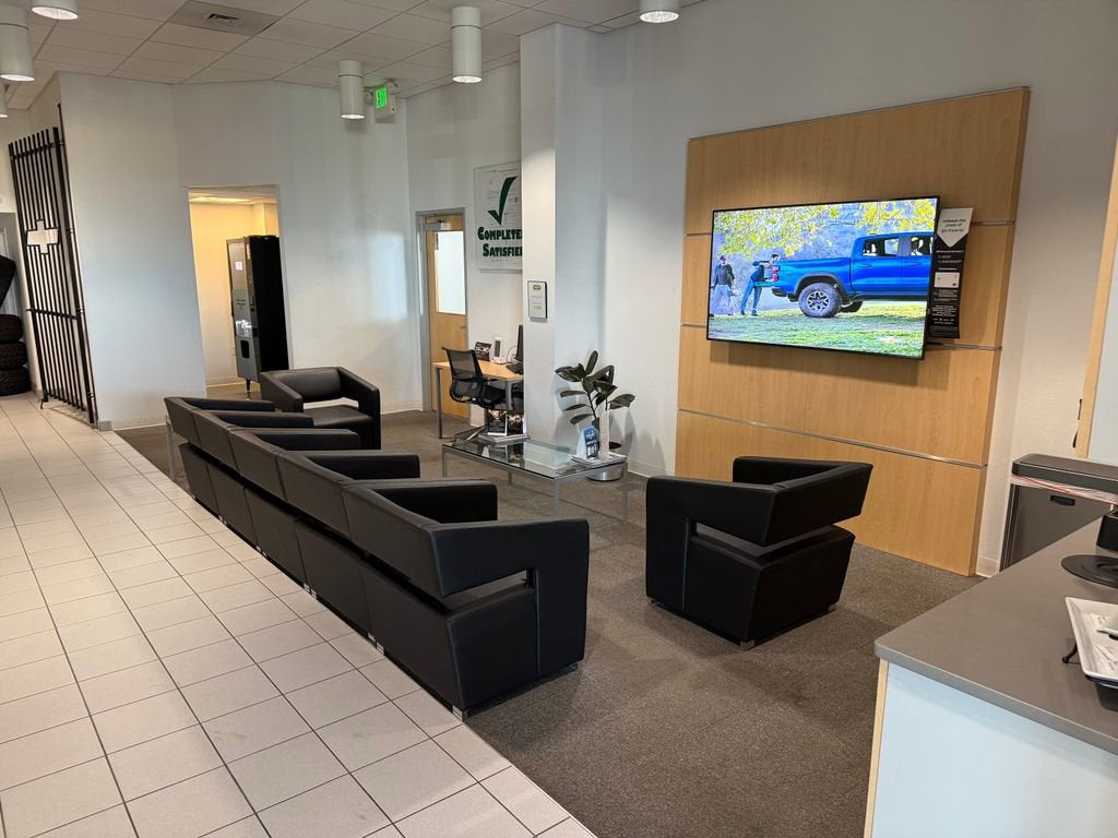 2019 Chevrolet Express Passenger 3500 LT