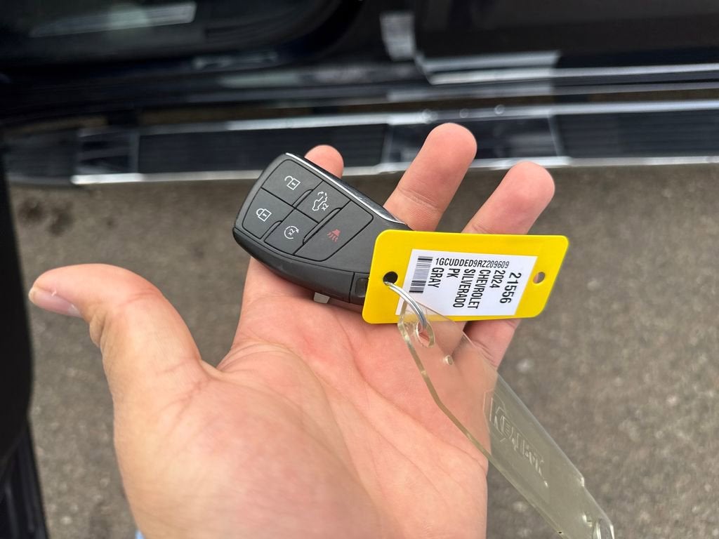 2024 Chevrolet Silverado 1500 LT