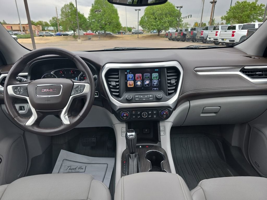 2017 GMC Acadia SLT