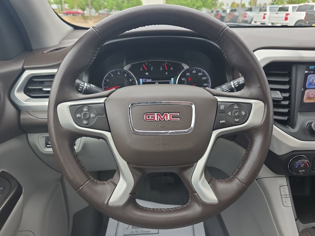 2017 GMC Acadia SLT