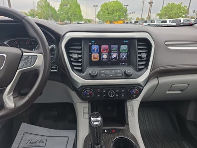 2017 GMC Acadia SLT