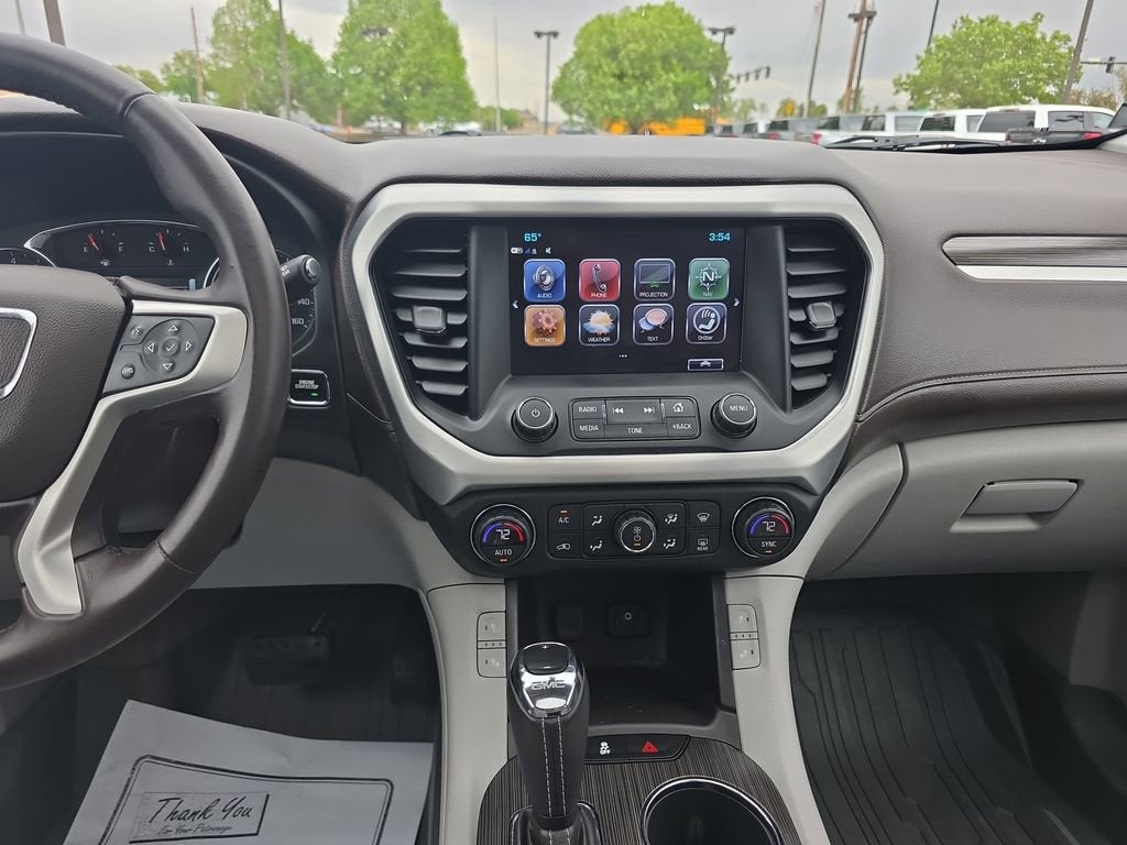 2017 GMC Acadia SLT