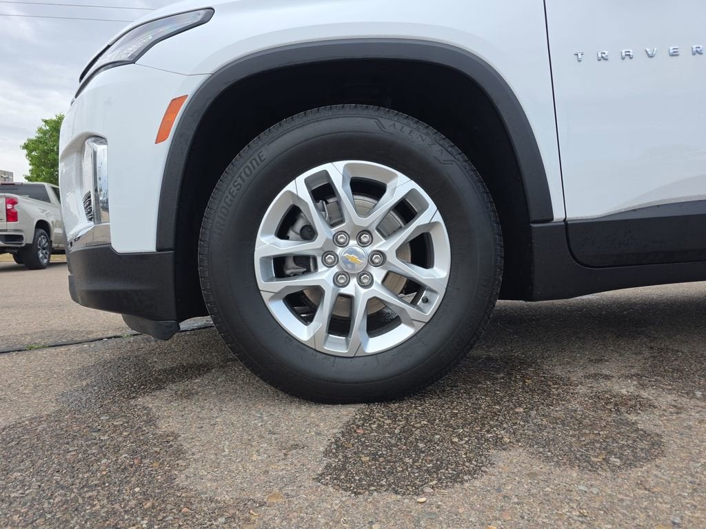 2024 Chevrolet Traverse Limited LS