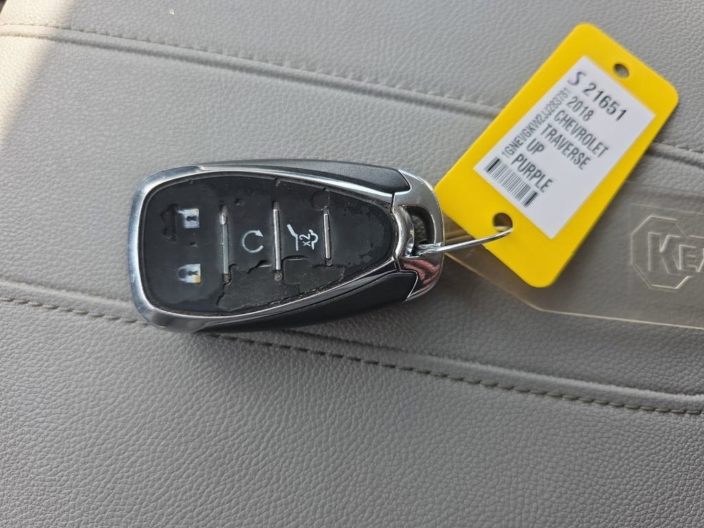 2018 Chevrolet Traverse LT Cloth