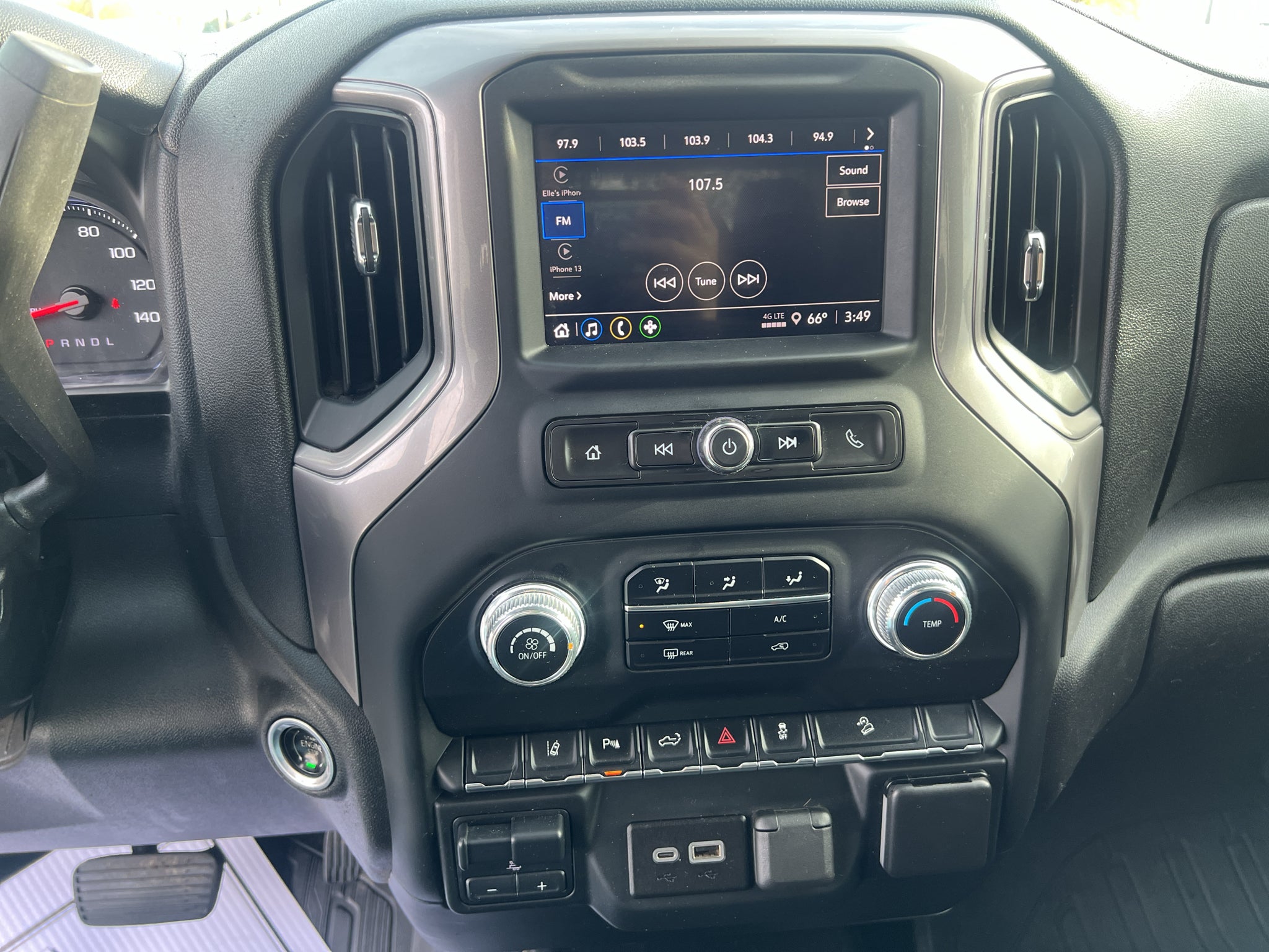 2024 GMC Sierra 2500 HD Pro