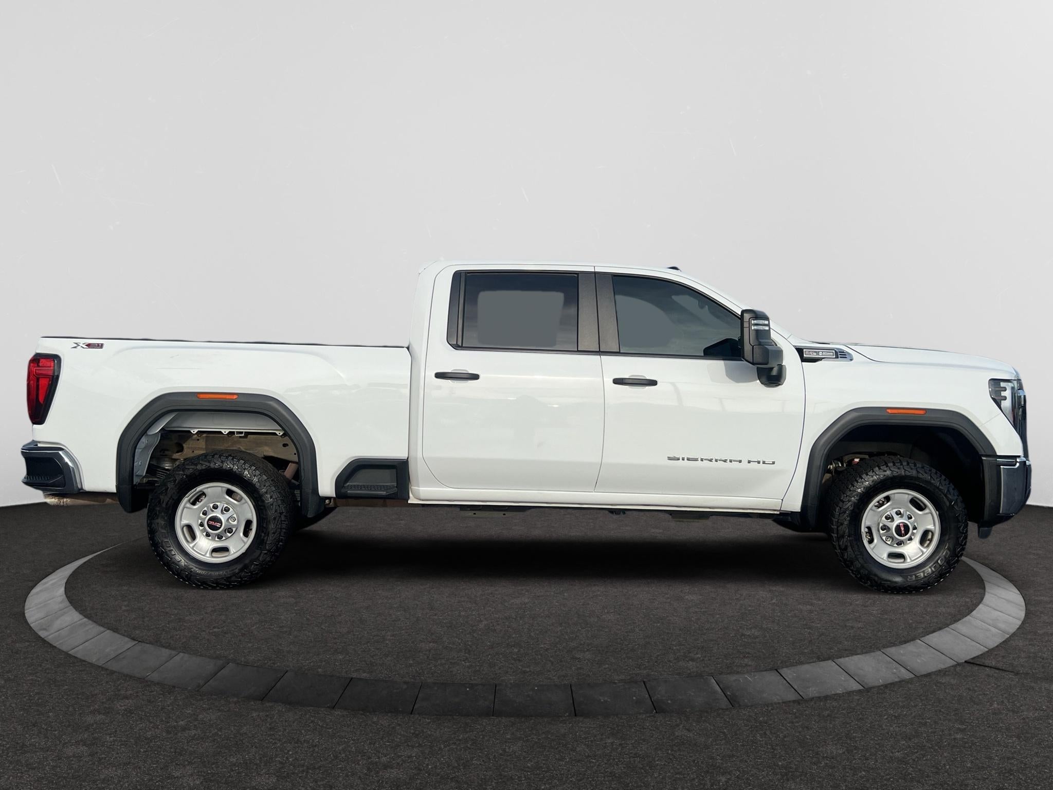 2024 GMC Sierra 2500 HD Pro