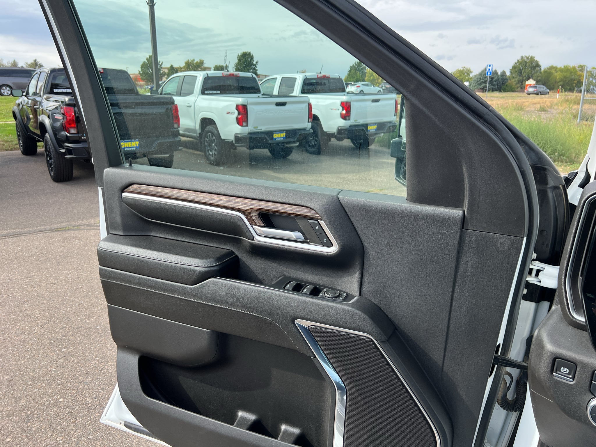 2024 GMC Sierra 2500 HD SLE