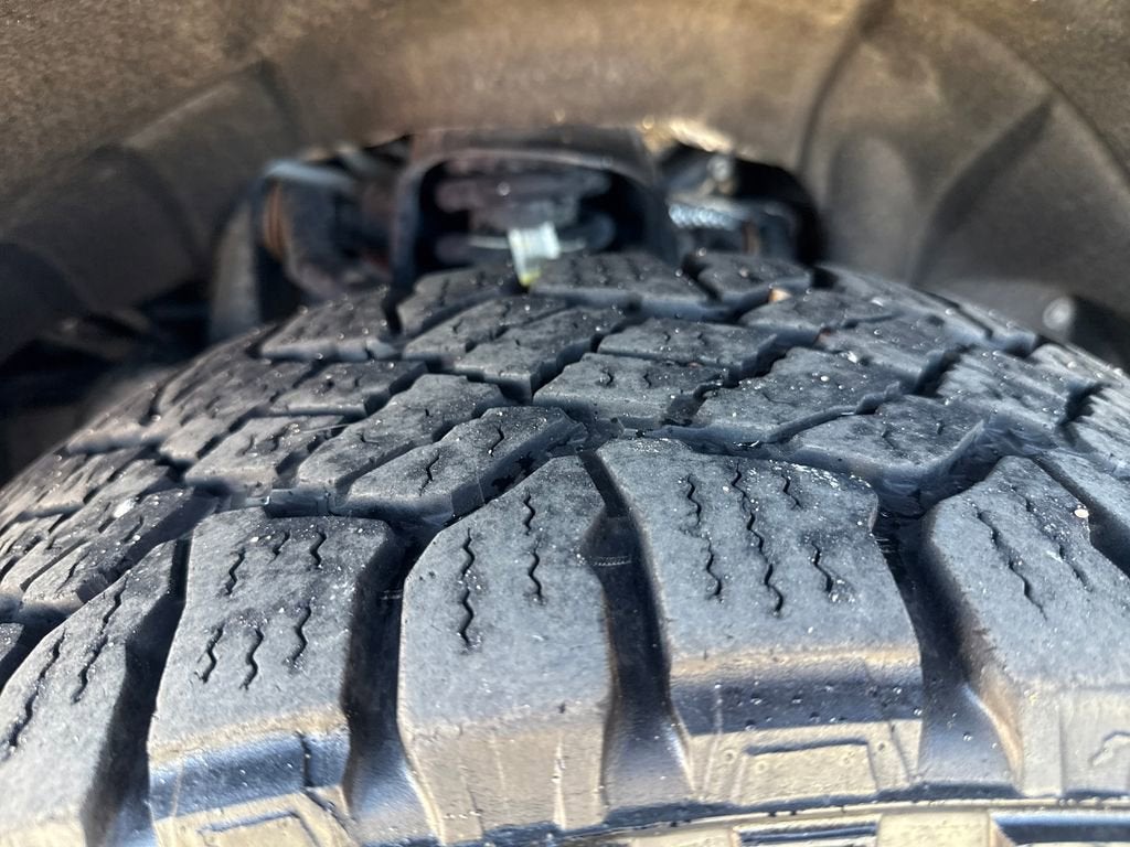 2022 GMC Canyon AT4 - Cloth