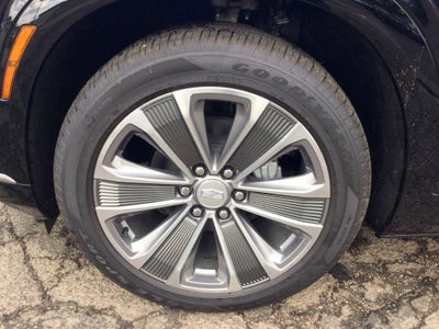 2026 Cadillac VISTIQ Luxury