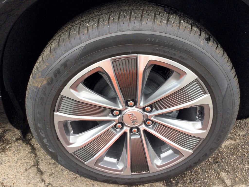 2026 Cadillac VISTIQ Luxury