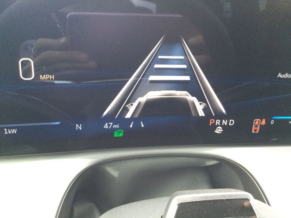 2026 Cadillac VISTIQ Luxury