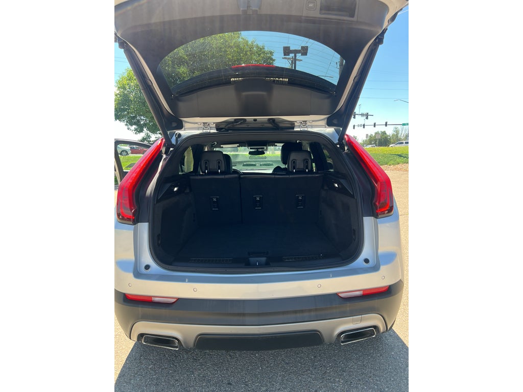 2020 Cadillac XT4 AWD Premium Luxury