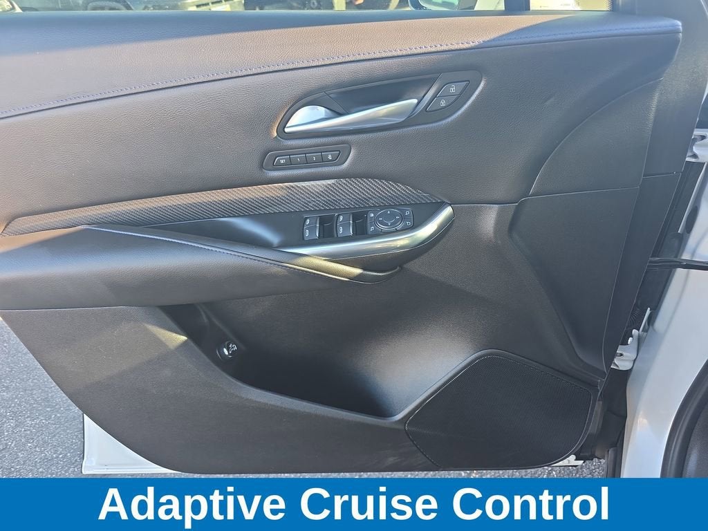 2024 Cadillac XT4 Sport