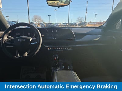 2024 Cadillac XT4 Sport