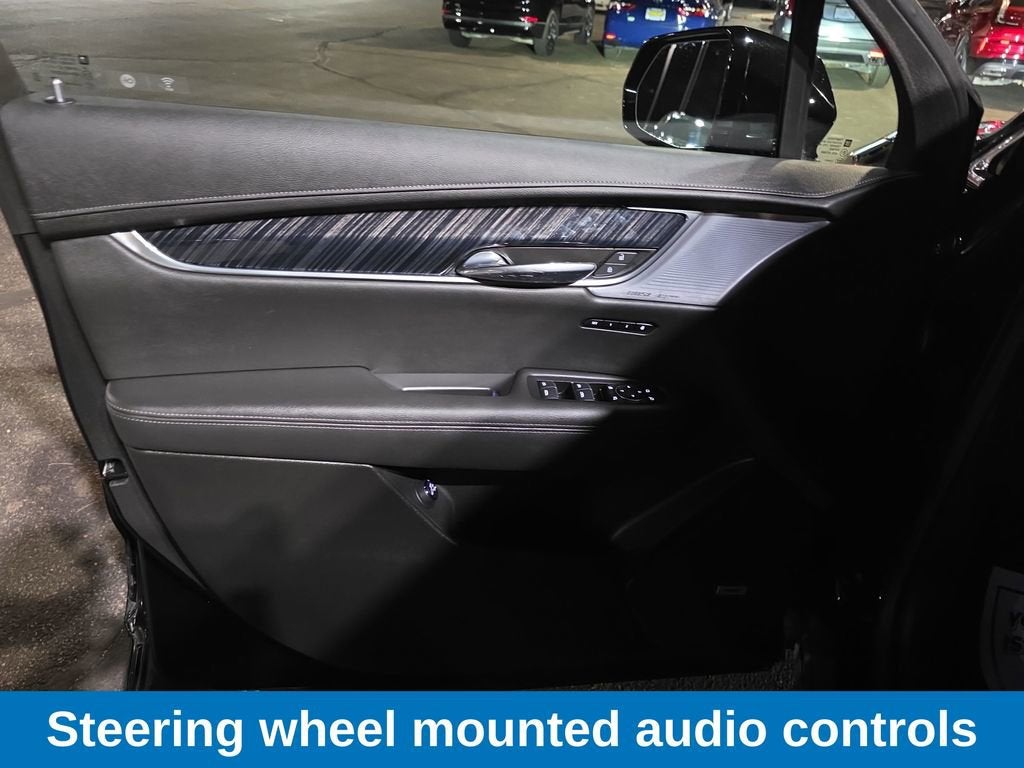 2025 Cadillac XT6 Premium Luxury