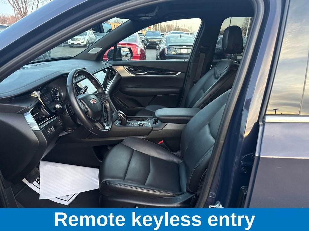 2025 Cadillac XT6 Premium Luxury