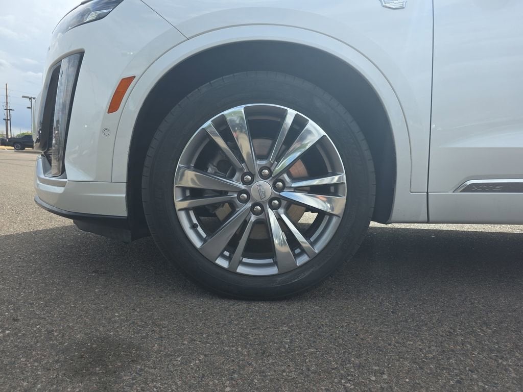 2023 Cadillac XT6 Premium Luxury