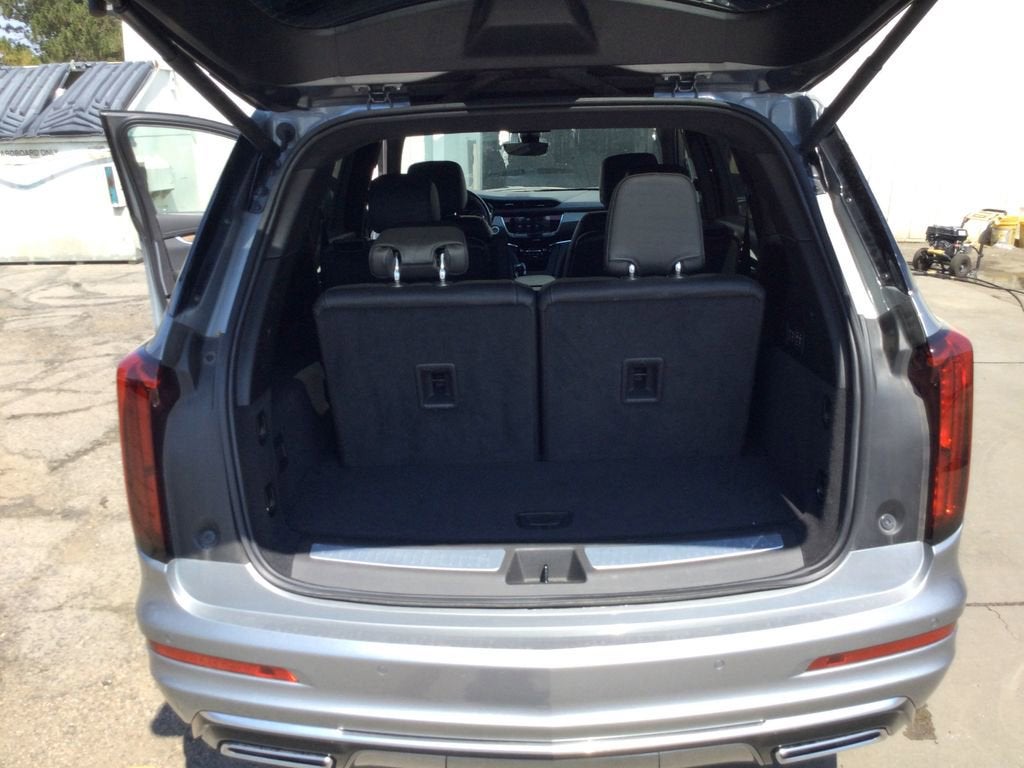 2025 Cadillac XT6 Premium Luxury