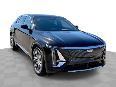 2025 Cadillac LYRIQ Luxury 2