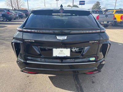 2025 Cadillac LYRIQ Luxury 2