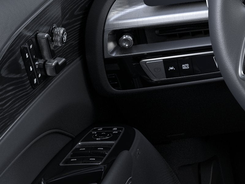 2025 Cadillac LYRIQ Luxury 2 - Photo 61