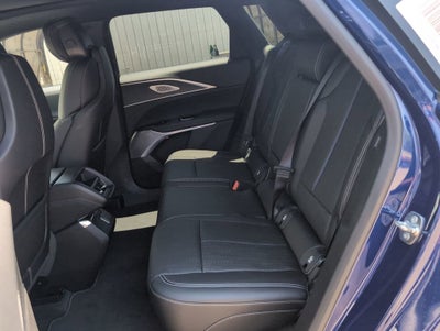 2025 Cadillac LYRIQ Sport 2