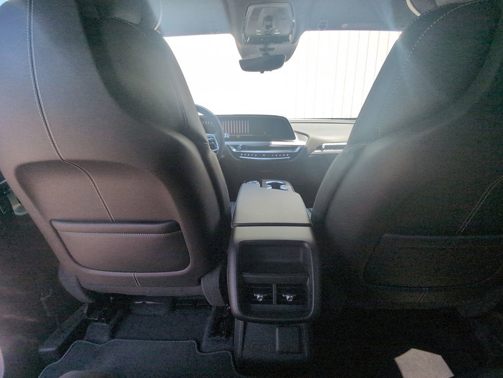 2025 Cadillac LYRIQ Sport 2