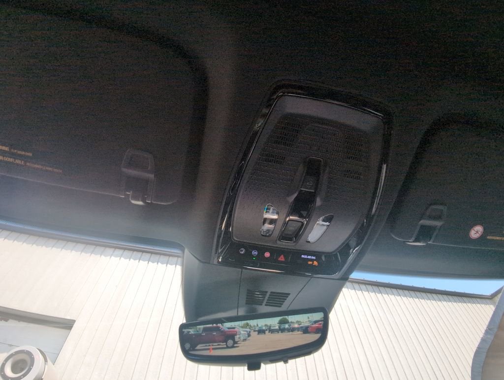 2025 Cadillac LYRIQ Sport 2