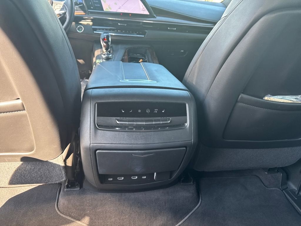 2024 Cadillac Escalade Premium Luxury