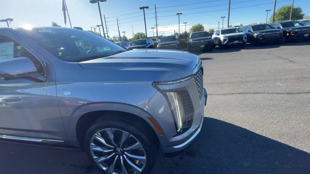 2026 Cadillac Escalade Luxury