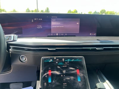 2025 Cadillac Escalade Sport