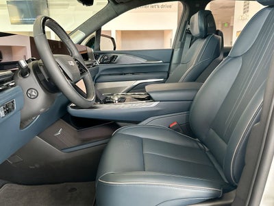 2025 Cadillac ESCALADE IQ Sport 2