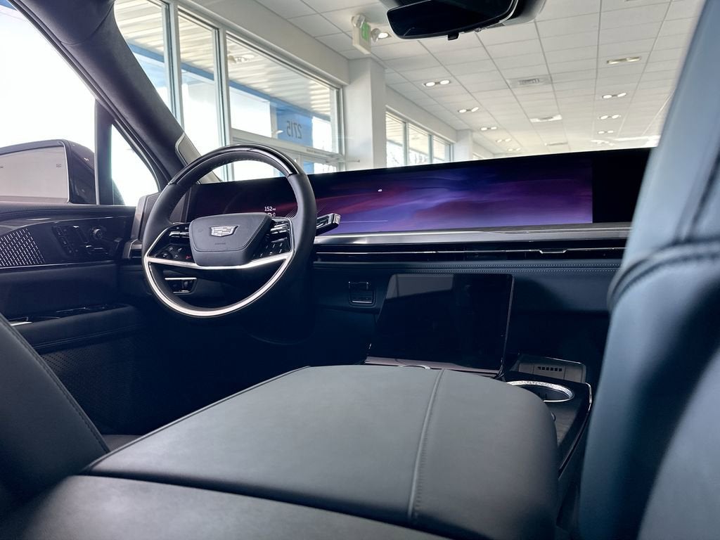 2025 Cadillac ESCALADE IQ Sport 2