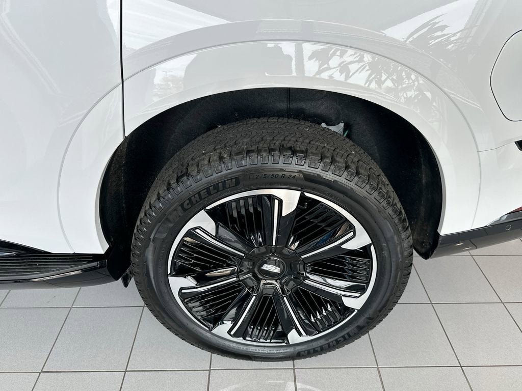 2025 Cadillac ESCALADE IQ Sport 2