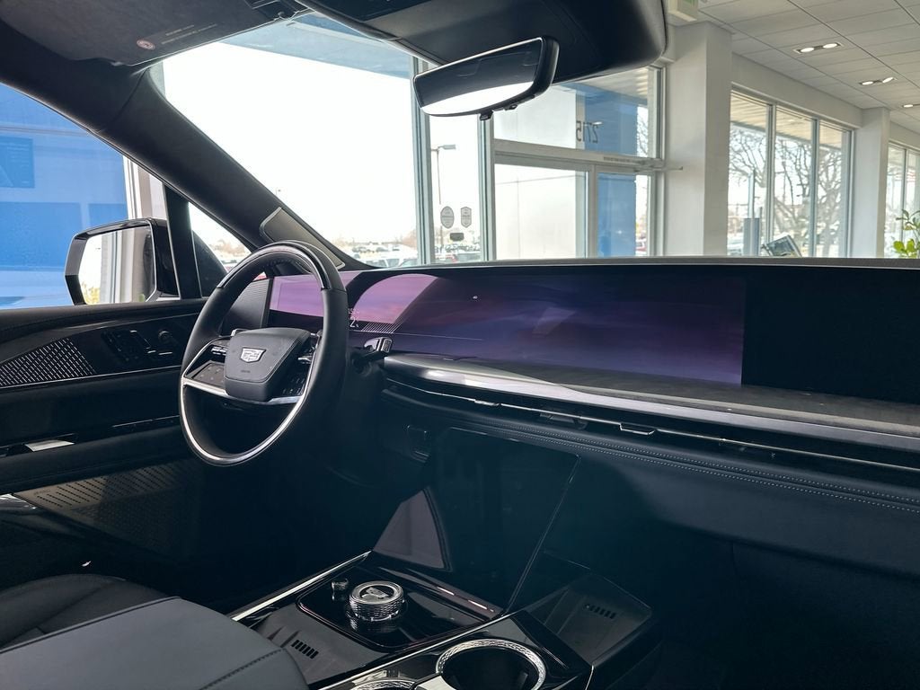 2025 Cadillac ESCALADE IQ Sport 2