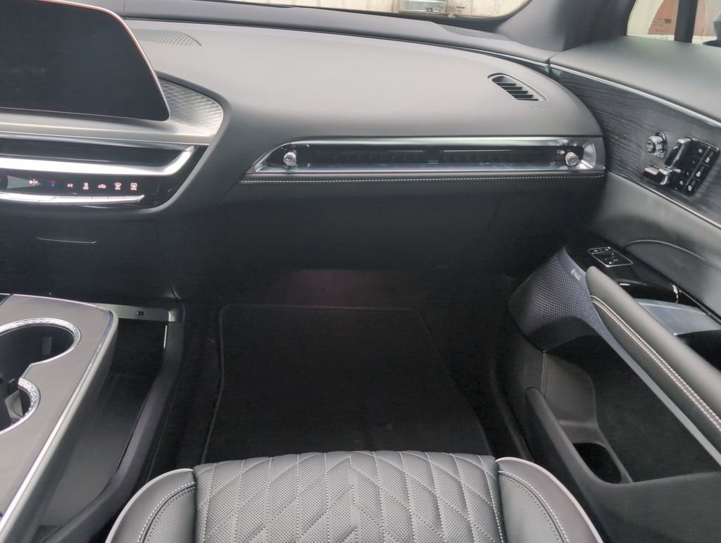 2026 Cadillac LYRIQ V-Series Premium