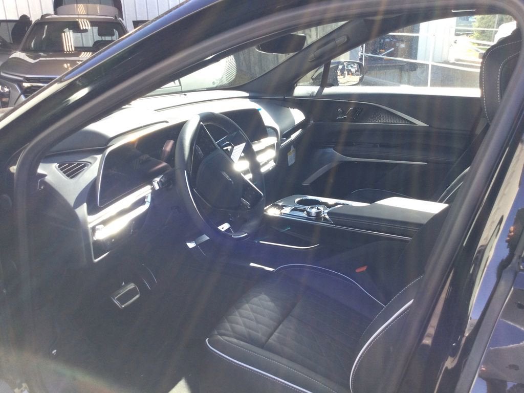 2026 Cadillac LYRIQ V-Series Premium