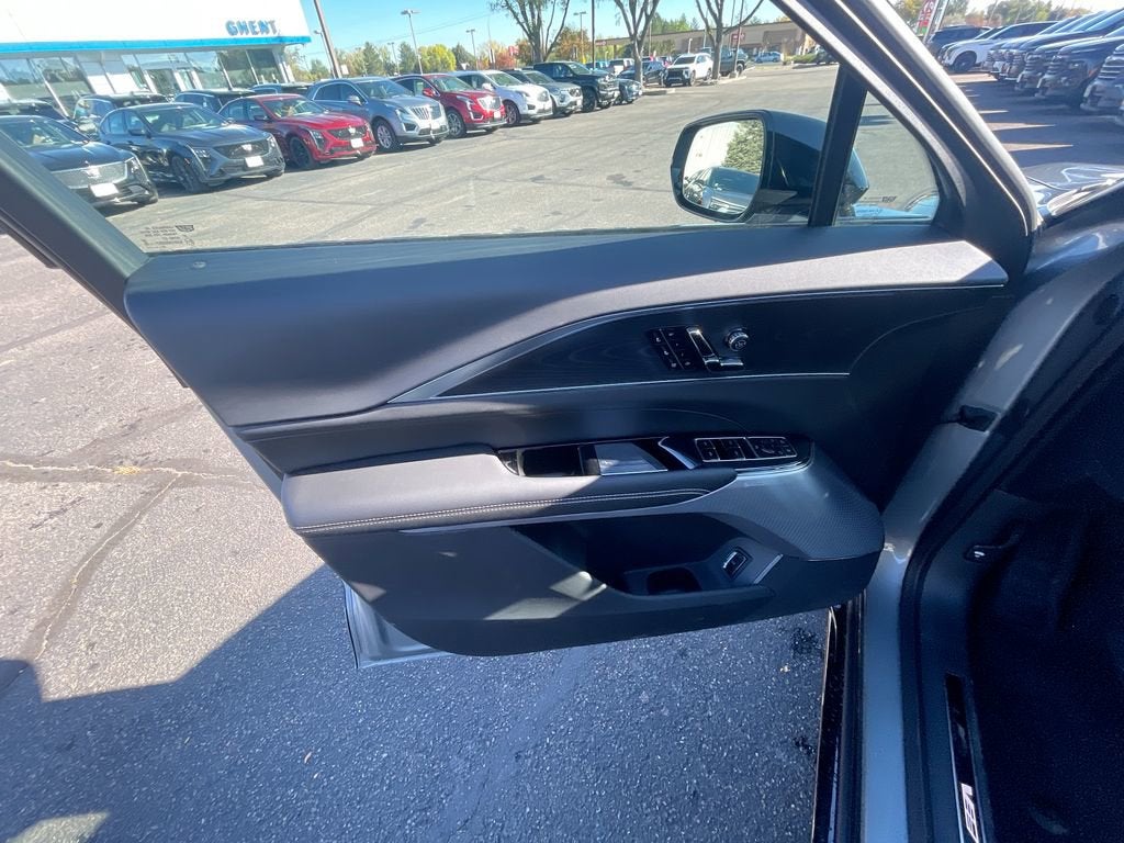 2026 Cadillac LYRIQ V-Series